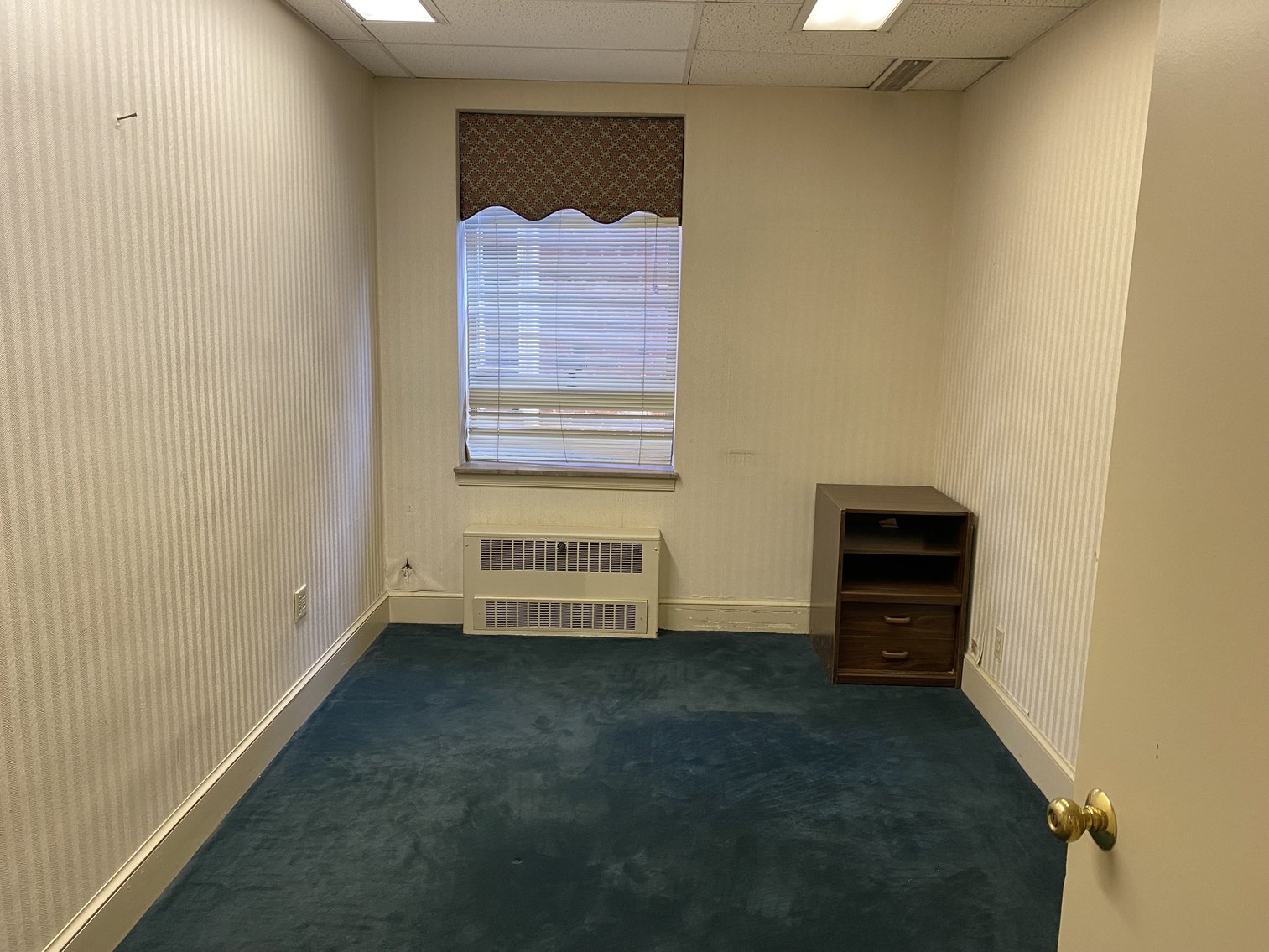 Image for Bank Ordered Sale - 9,415 SF Former Bank Branch Office - 323 Prince St. Tappahannock, VA 22560