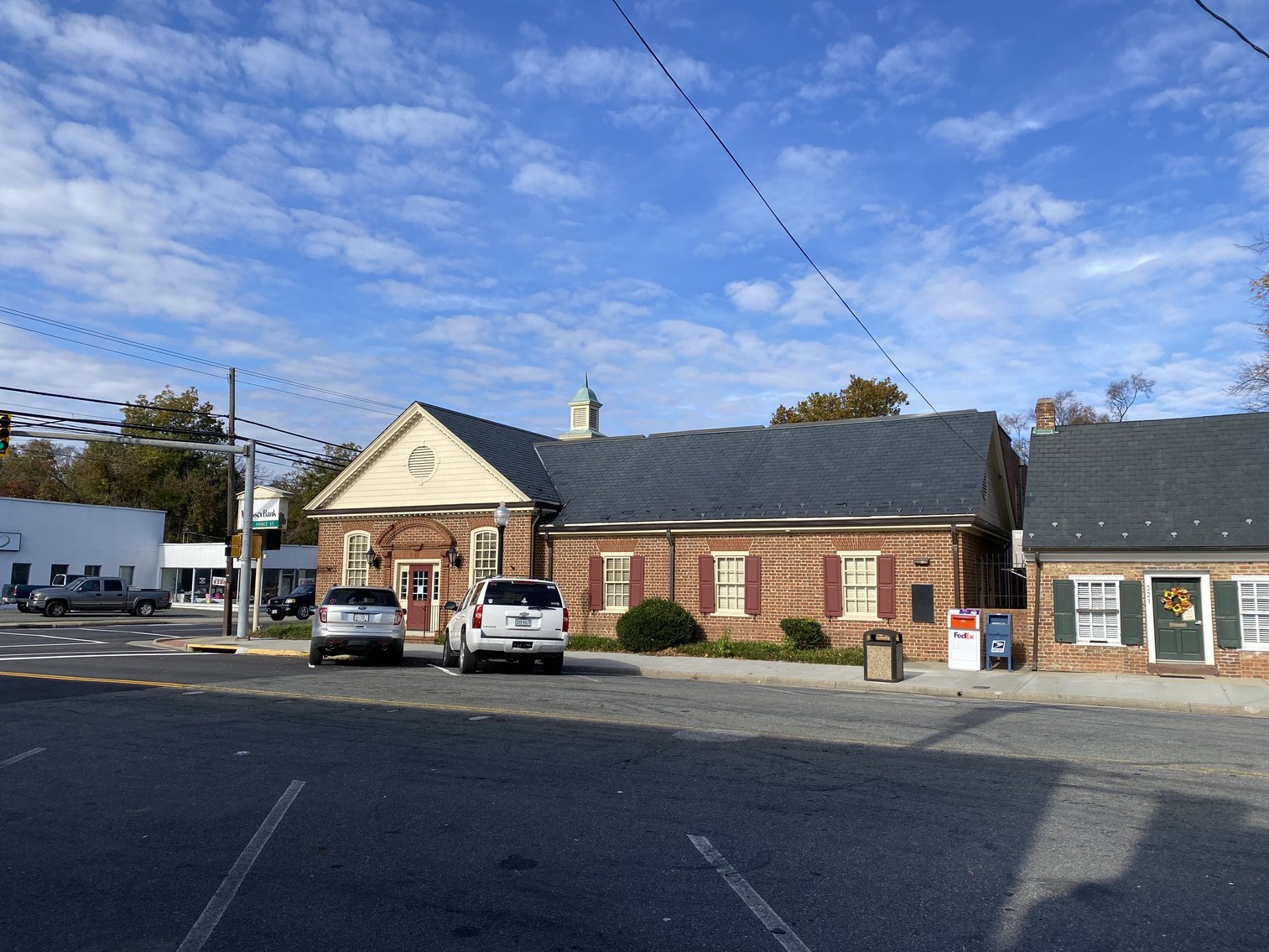 Image for Bank Ordered Sale - 9,415 SF Former Bank Branch Office - 323 Prince St. Tappahannock, VA 22560