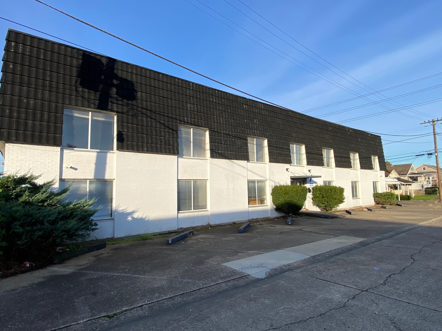 Image for SOLD $99,000 - 5,000 sqft. Office Building in Huntington