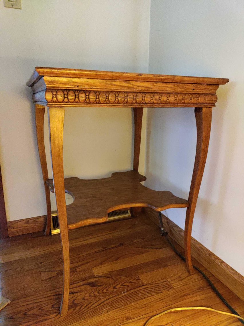 Image for Dussel Drive, Maumee - Furniture, Kitchenware, Cast Iron, Sewing Machine, Tools, Home Decor (Dussel)