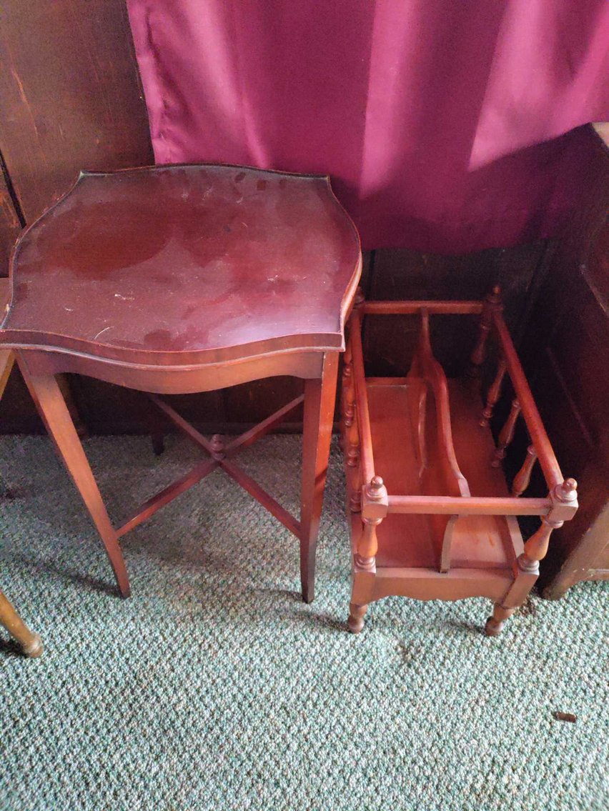 Image for Dussel Drive, Maumee - Furniture, Kitchenware, Cast Iron, Sewing Machine, Tools, Home Decor (Dussel)