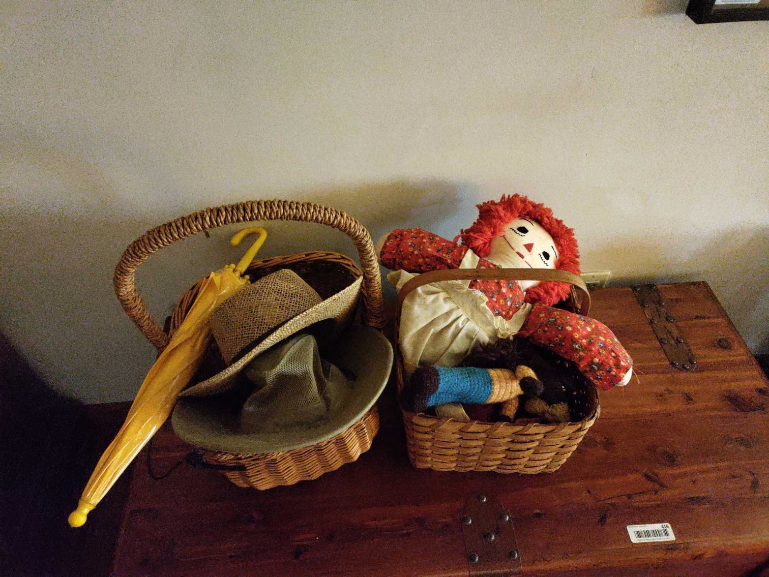 Image for Dussel Drive, Maumee - Furniture, Kitchenware, Cast Iron, Sewing Machine, Tools, Home Decor (Dussel)