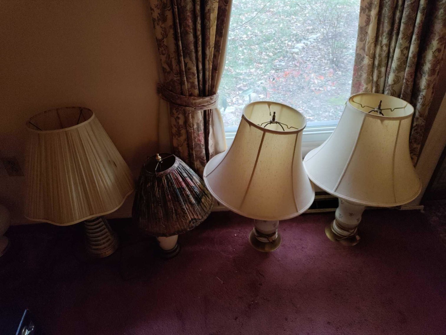 Image for Dussel Drive, Maumee - Furniture, Kitchenware, Cast Iron, Sewing Machine, Tools, Home Decor (Dussel)