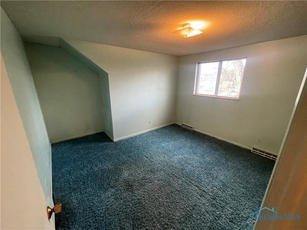 Image for MINIMUM BID AUCTION $99,000! 4704 Sutton Pl