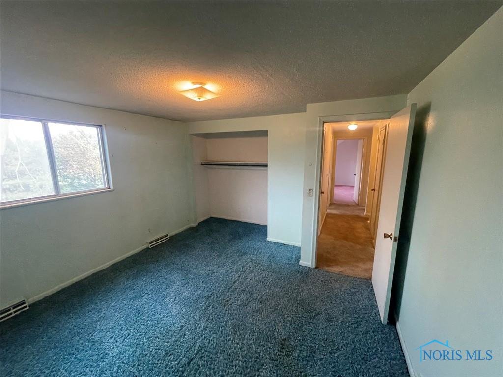 Image for MINIMUM BID AUCTION $99,000! 4704 Sutton Pl