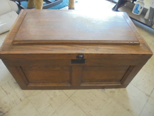 Image for PUBLIC ESTATE AUCTION & BUSINESS LIQUIDATION