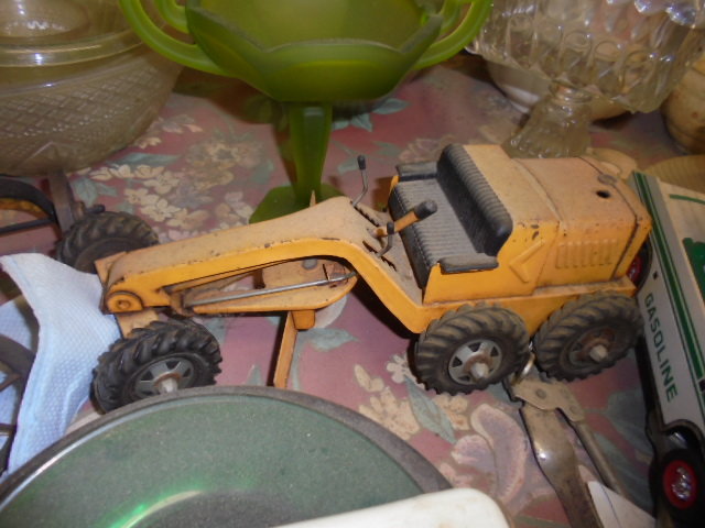 Image for PUBLIC ESTATE AUCTION & BUSINESS LIQUIDATION