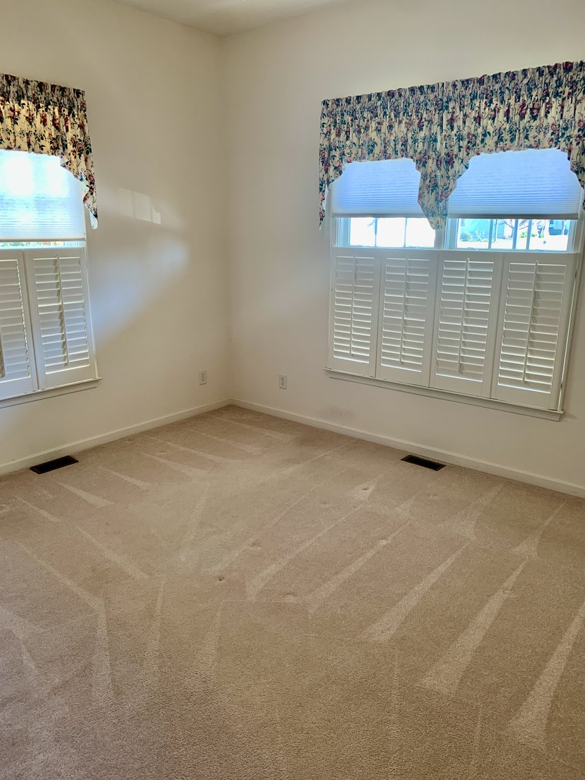 Image for 2 BR/2 BA Home in Desirable 55+ Community Minutes from Downtown Fredericksburg, VA--SELLING to the HIGHEST BIDDER!!