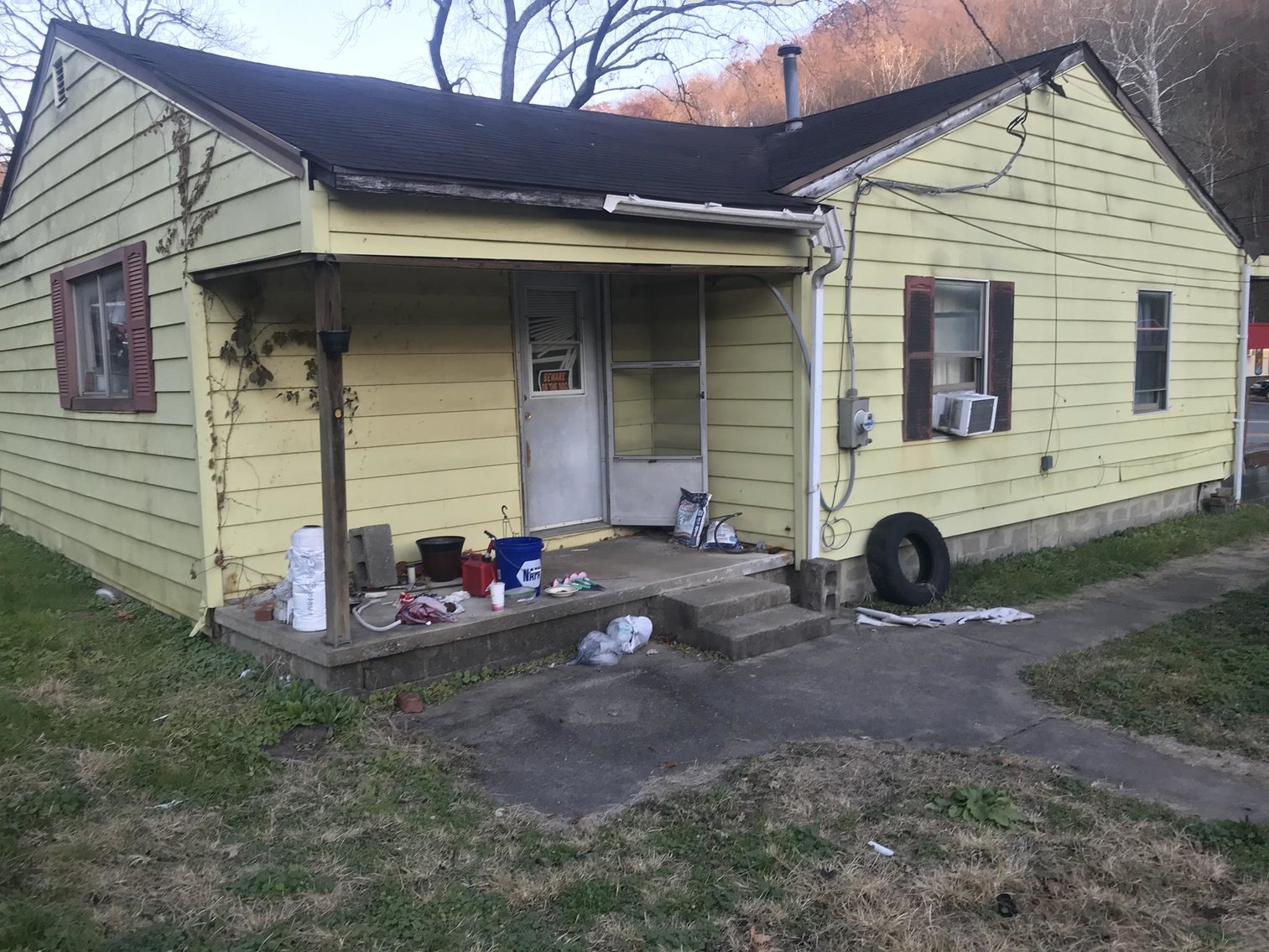 Image for SOLD $10,121 - 3 Bedroom Selling to the Highest Bidder