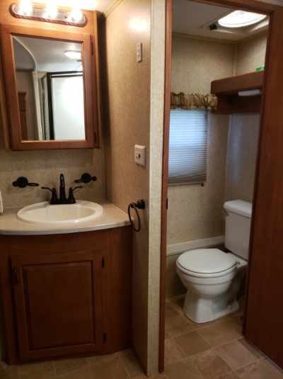 Image for 2007 Jayco Designer Series 5th Wheel Travel Trailer