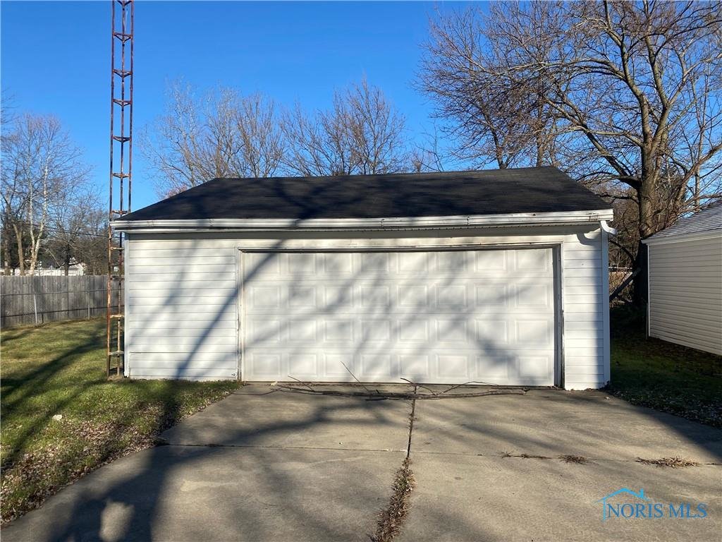 Image for MINIMUM BID AUCTION $83,000! 6648 Blossman Rd