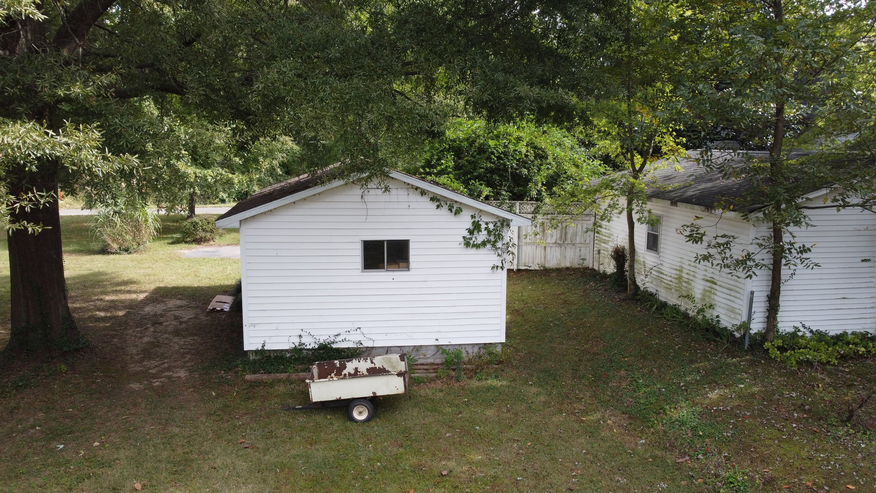 Image for ABSOLUTE ONLINE AUCTION