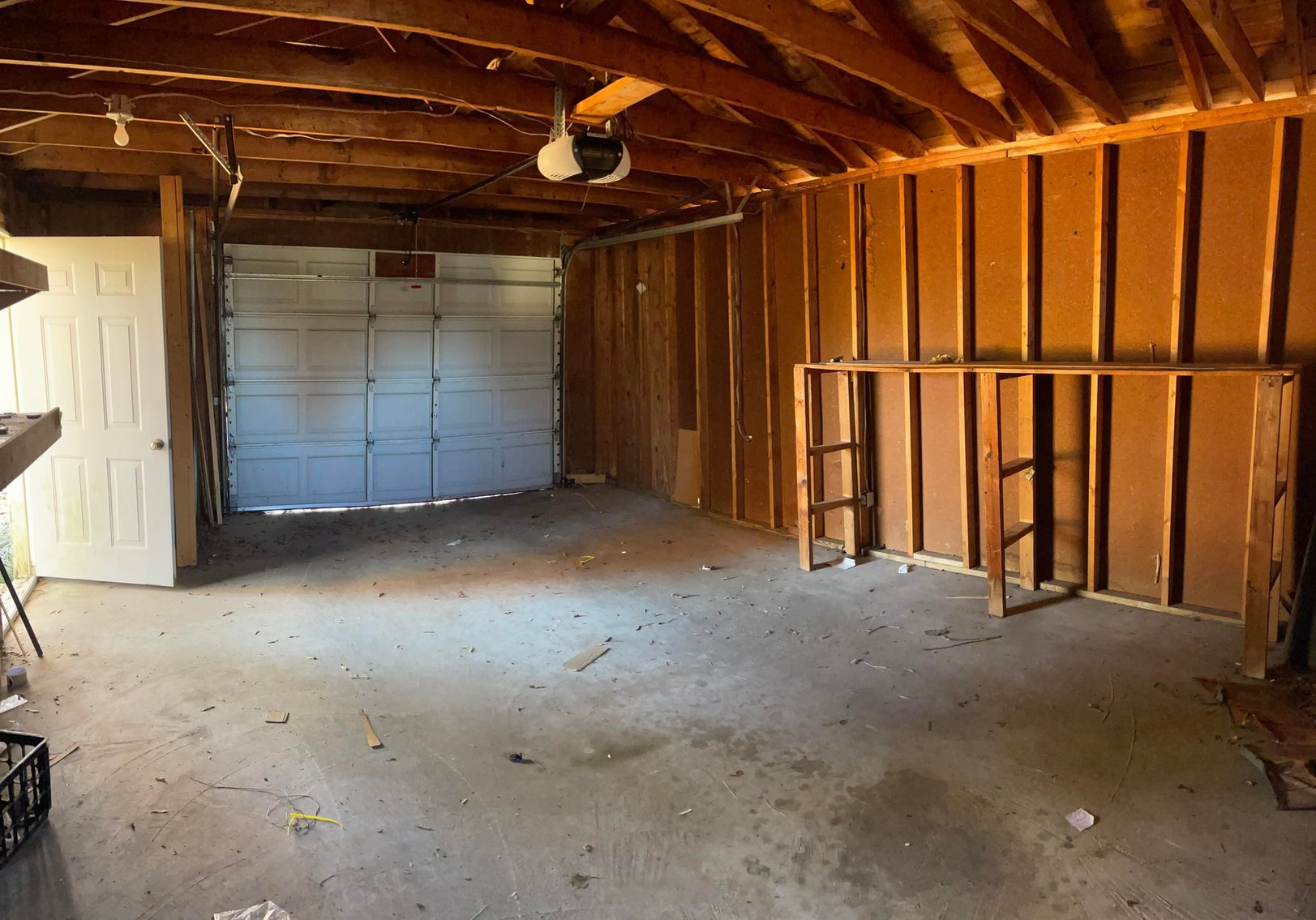 Image for ABSOLUTE ONLINE AUCTION