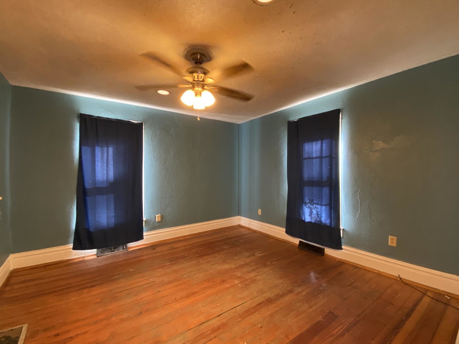 Image for SOLD $37,400 - 2 Bedroom Selling to the Highest Bidder