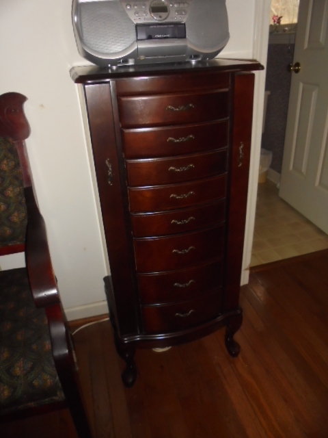Image for RESCHEDULED ESTATE AUCTION (LIVING, MOVING)