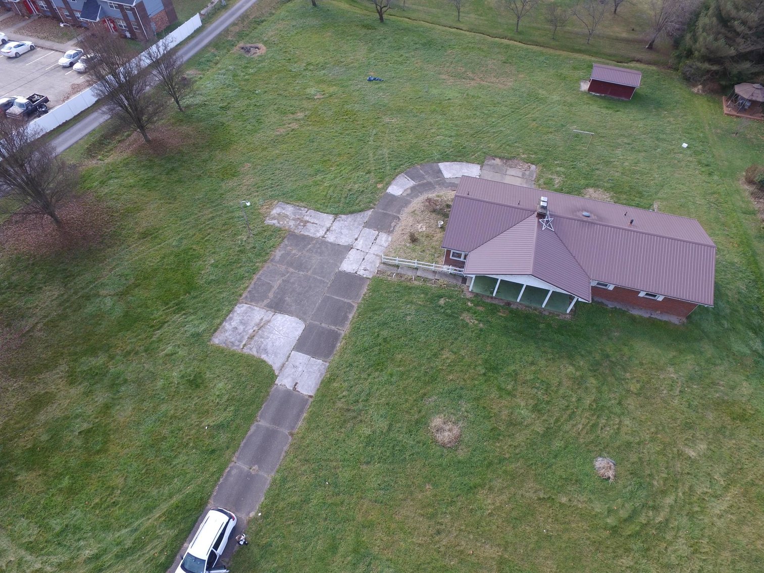 Image for SOLD $143,000 - Brick 3 Bedroom on 1.5 Acres Selling to the Highest Bidder