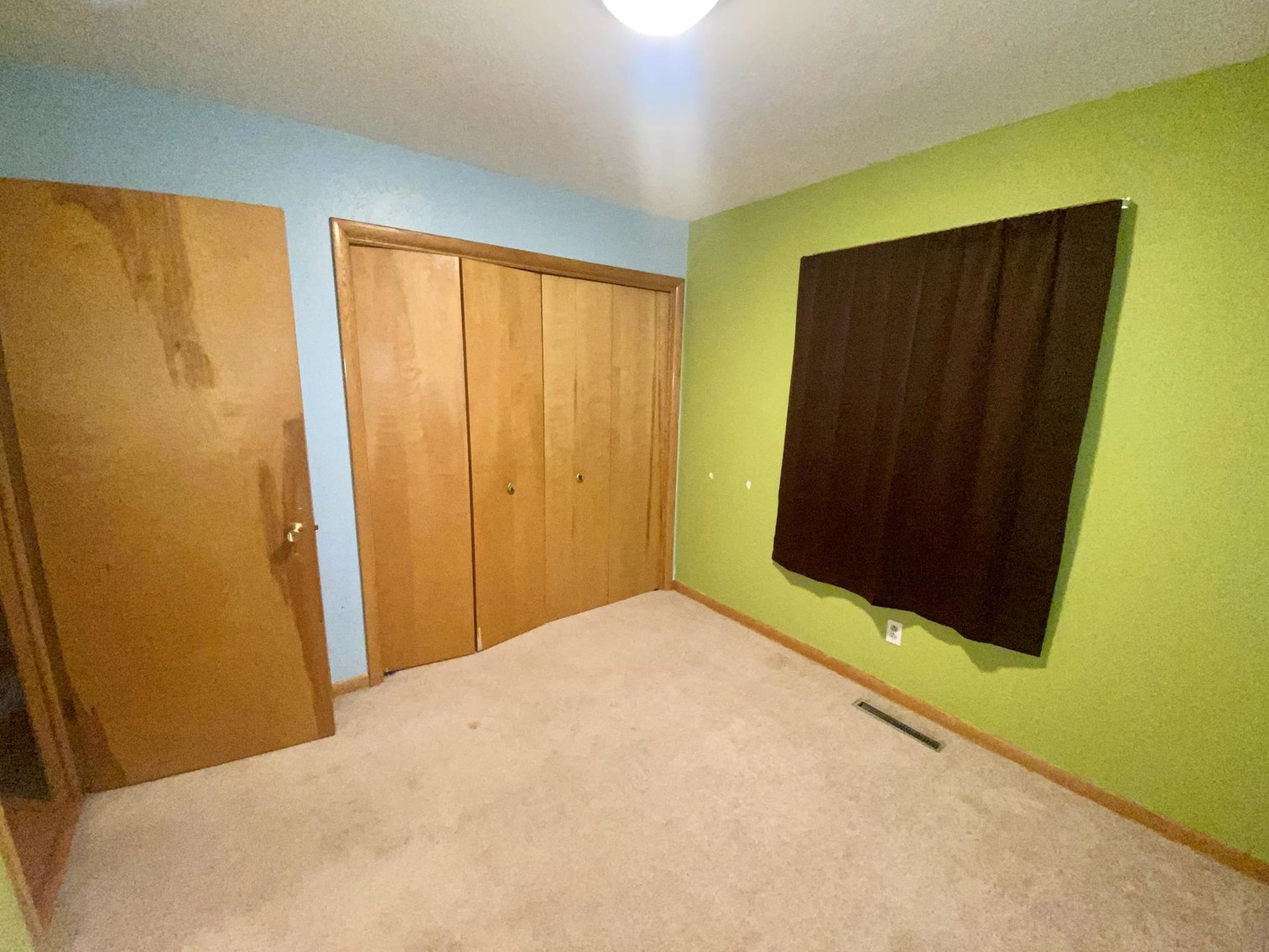 Image for SOLD $143,000 - Brick 3 Bedroom on 1.5 Acres Selling to the Highest Bidder