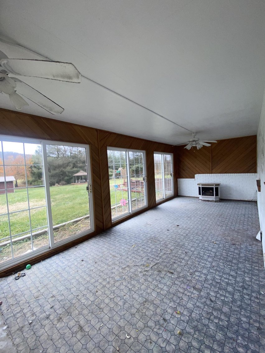 Image for SOLD $143,000 - Brick 3 Bedroom on 1.5 Acres Selling to the Highest Bidder