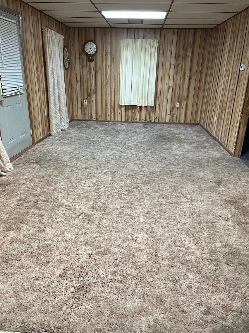 Image for MINIMUM BID AUCTION $83,000! 6648 Blossman Rd