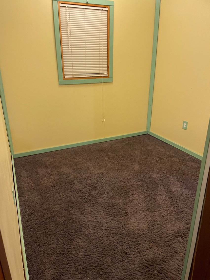 Image for MINIMUM BID AUCTION $83,000! 6648 Blossman Rd