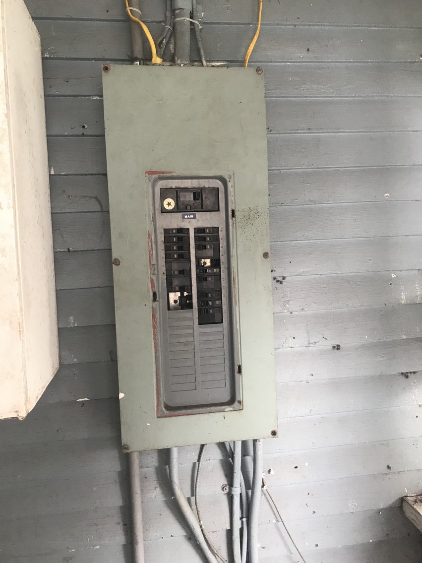 Image for SOLD $38,500 - 4 Bedroom in Huntington Selling to the Highest Bidder