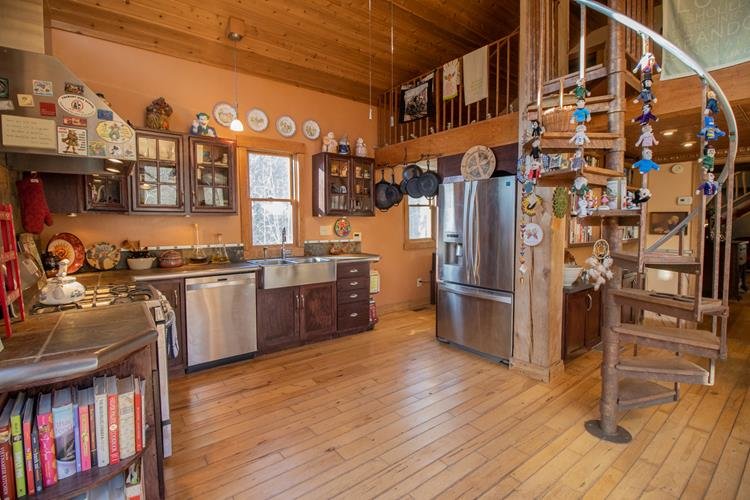 Image for SOLD $467,500 - Beautiful Log home on 185 Acres