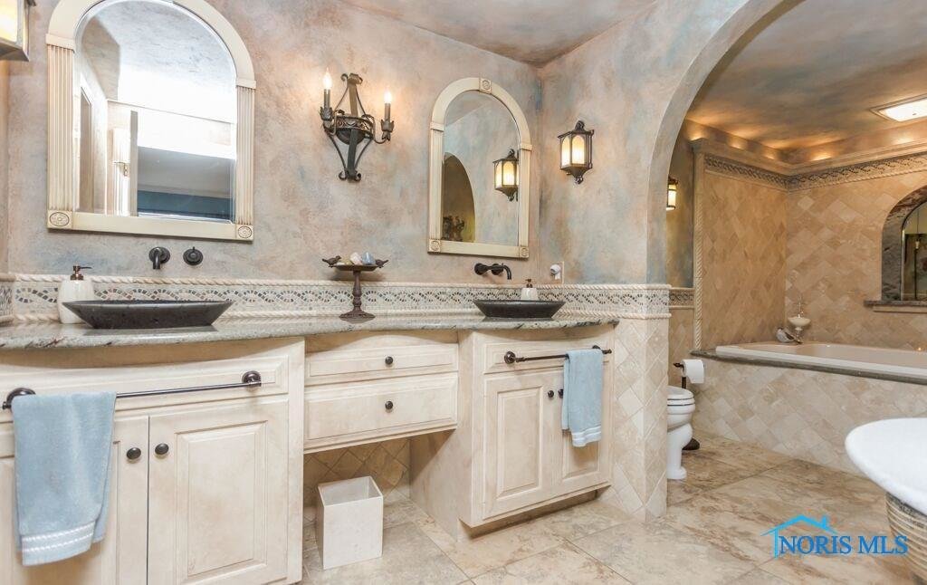 Image for MINIMUM BID AUCTION $499,000! 9711 Carnoustie Rd