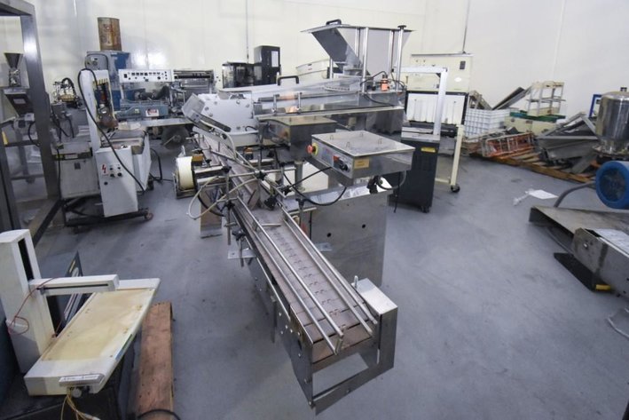 Image for ***SOLD*** MJK0964 8 Lane Modular King Tablet/Capsule Counter TC-8