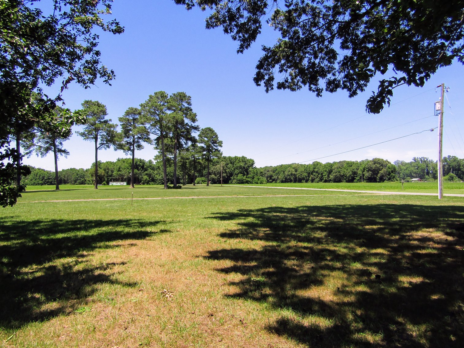 Waterfront Properties in Montross 2,907 SF House with a Dock 15±