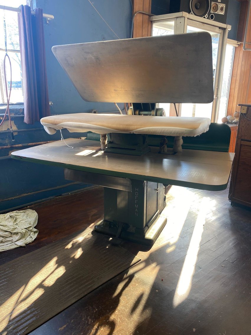 Image for Drapery/Blind Cleaning Equipment and Accessories, Appliances, Tools, Vehicle - Crescent Drapery & Blind Cleaning