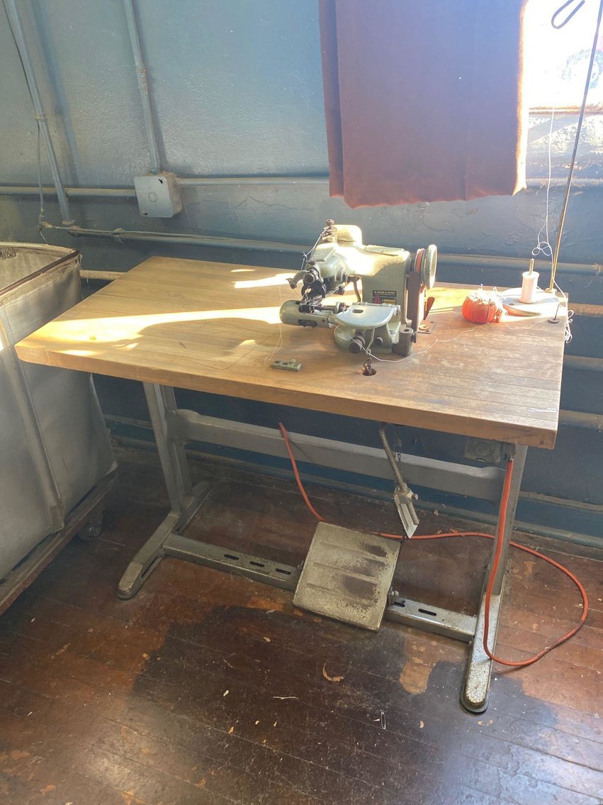 Image for Drapery/Blind Cleaning Equipment and Accessories, Appliances, Tools, Vehicle - Crescent Drapery & Blind Cleaning