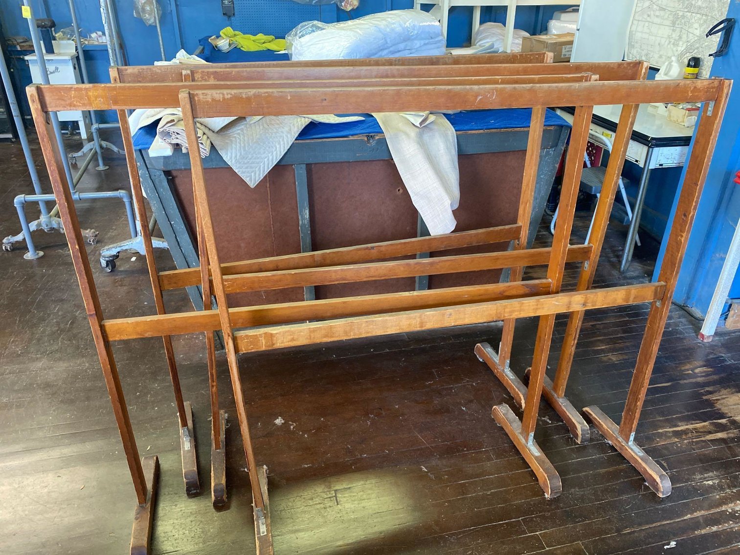 Image for Drapery/Blind Cleaning Equipment and Accessories, Appliances, Tools, Vehicle - Crescent Drapery & Blind Cleaning