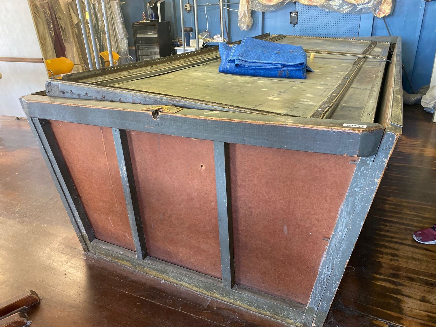 Image for Drapery/Blind Cleaning Equipment and Accessories, Appliances, Tools, Vehicle - Crescent Drapery & Blind Cleaning