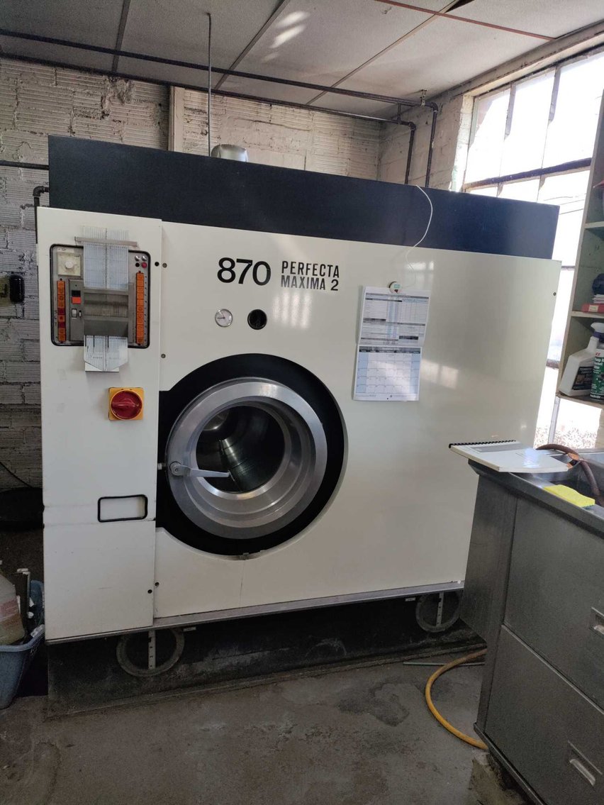 Image for Drapery/Blind Cleaning Equipment and Accessories, Appliances, Tools, Vehicle - Crescent Drapery & Blind Cleaning