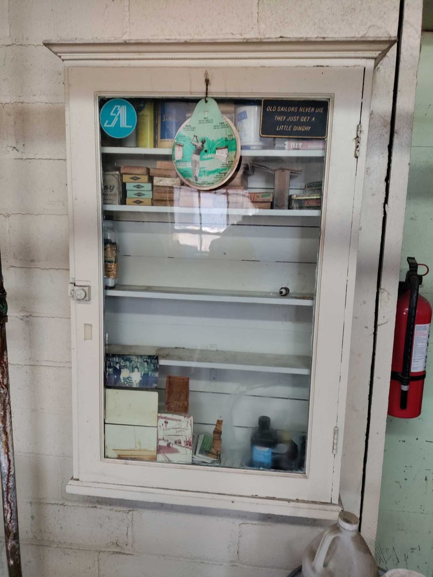 Image for Drapery/Blind Cleaning Equipment and Accessories, Appliances, Tools, Vehicle - Crescent Drapery & Blind Cleaning