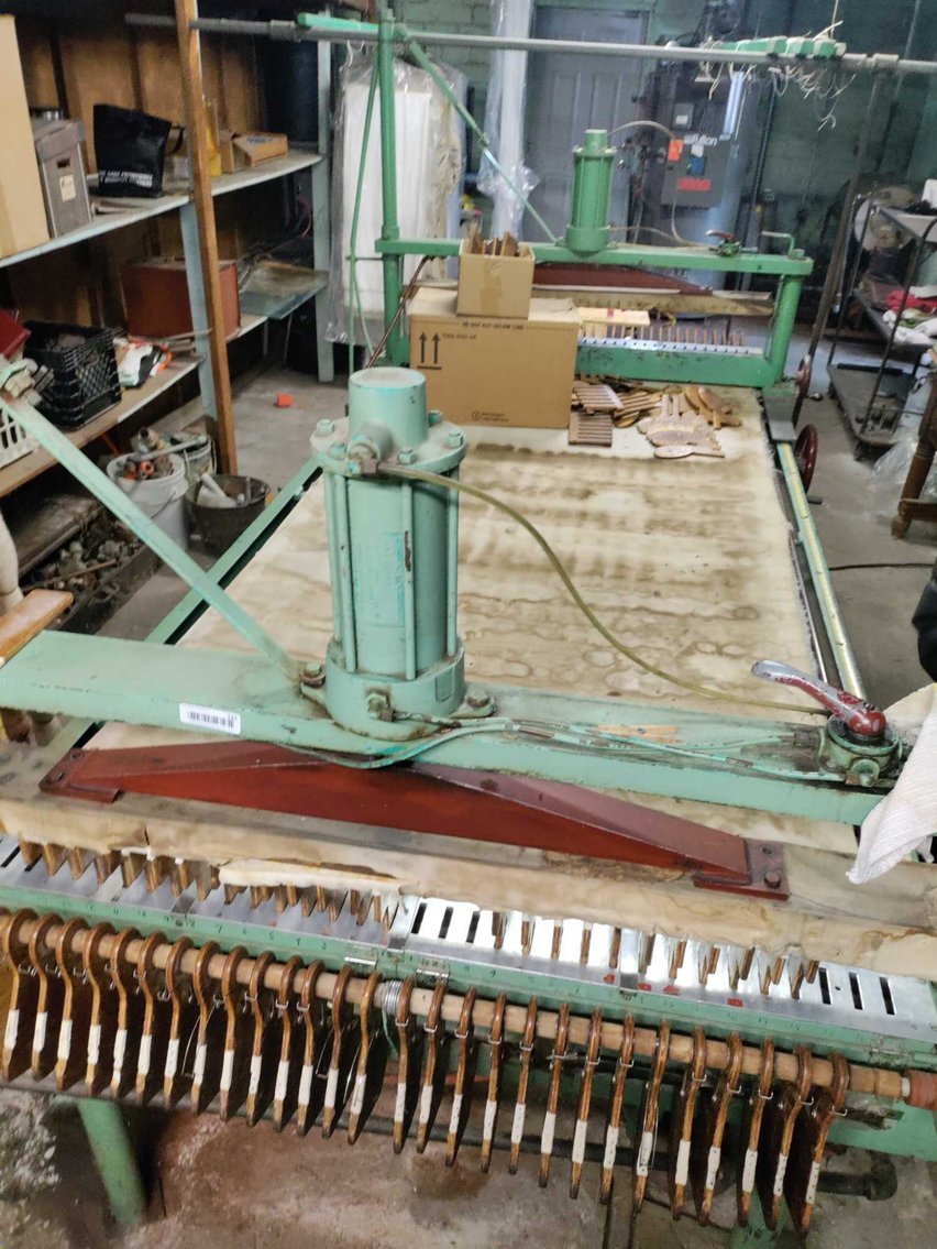 Image for Drapery/Blind Cleaning Equipment and Accessories, Appliances, Tools, Vehicle - Crescent Drapery & Blind Cleaning