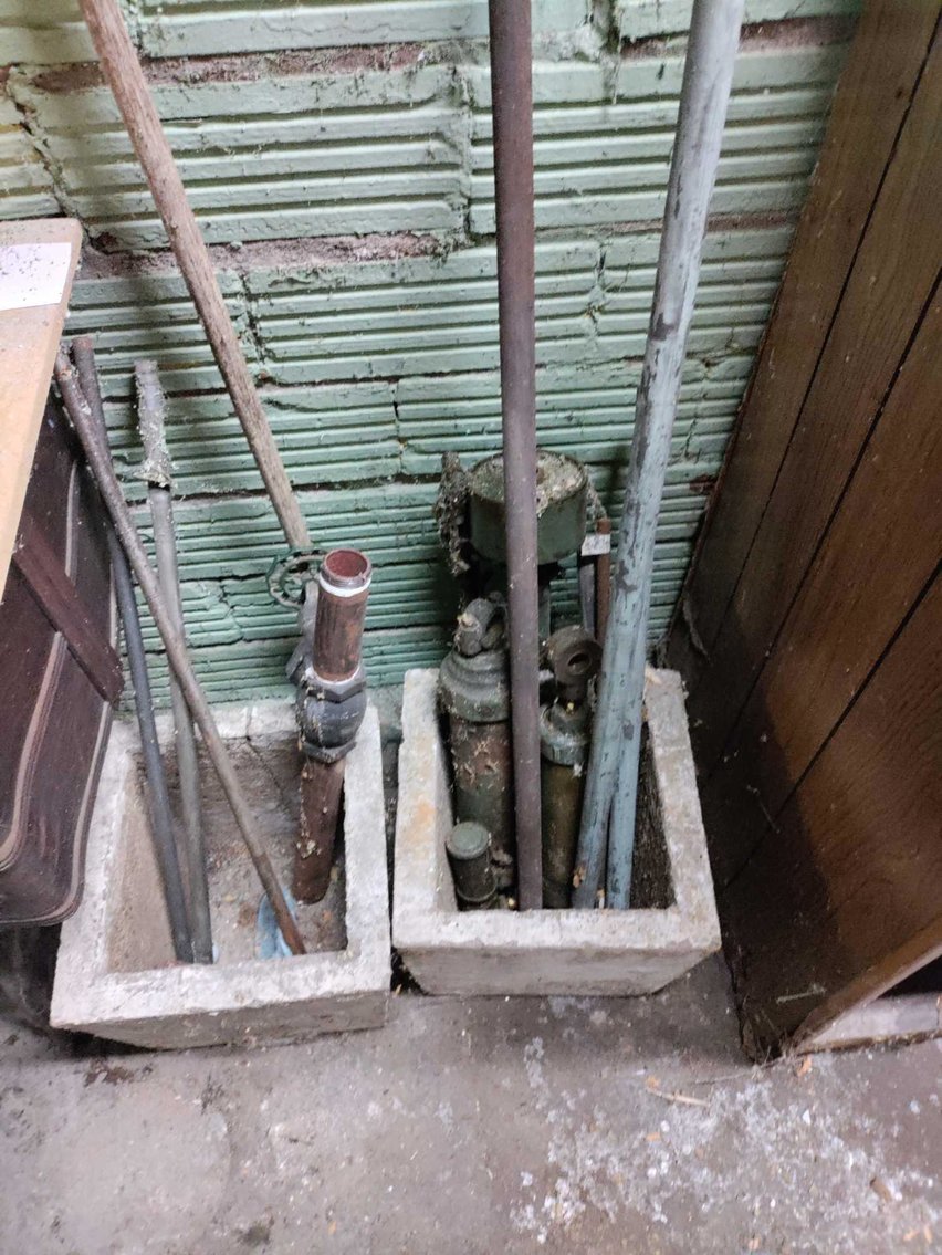 Image for Drapery/Blind Cleaning Equipment and Accessories, Appliances, Tools, Vehicle - Crescent Drapery & Blind Cleaning