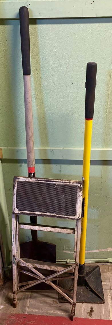 Image for Drapery/Blind Cleaning Equipment and Accessories, Appliances, Tools, Vehicle - Crescent Drapery & Blind Cleaning