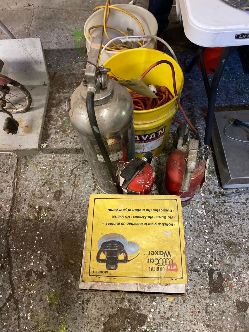 Image for Drapery/Blind Cleaning Equipment and Accessories, Appliances, Tools, Vehicle - Crescent Drapery & Blind Cleaning