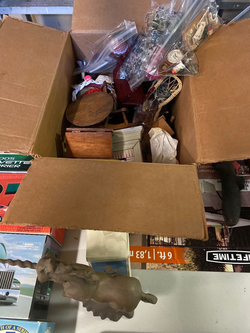 Image for Drapery/Blind Cleaning Equipment and Accessories, Appliances, Tools, Vehicle - Crescent Drapery & Blind Cleaning