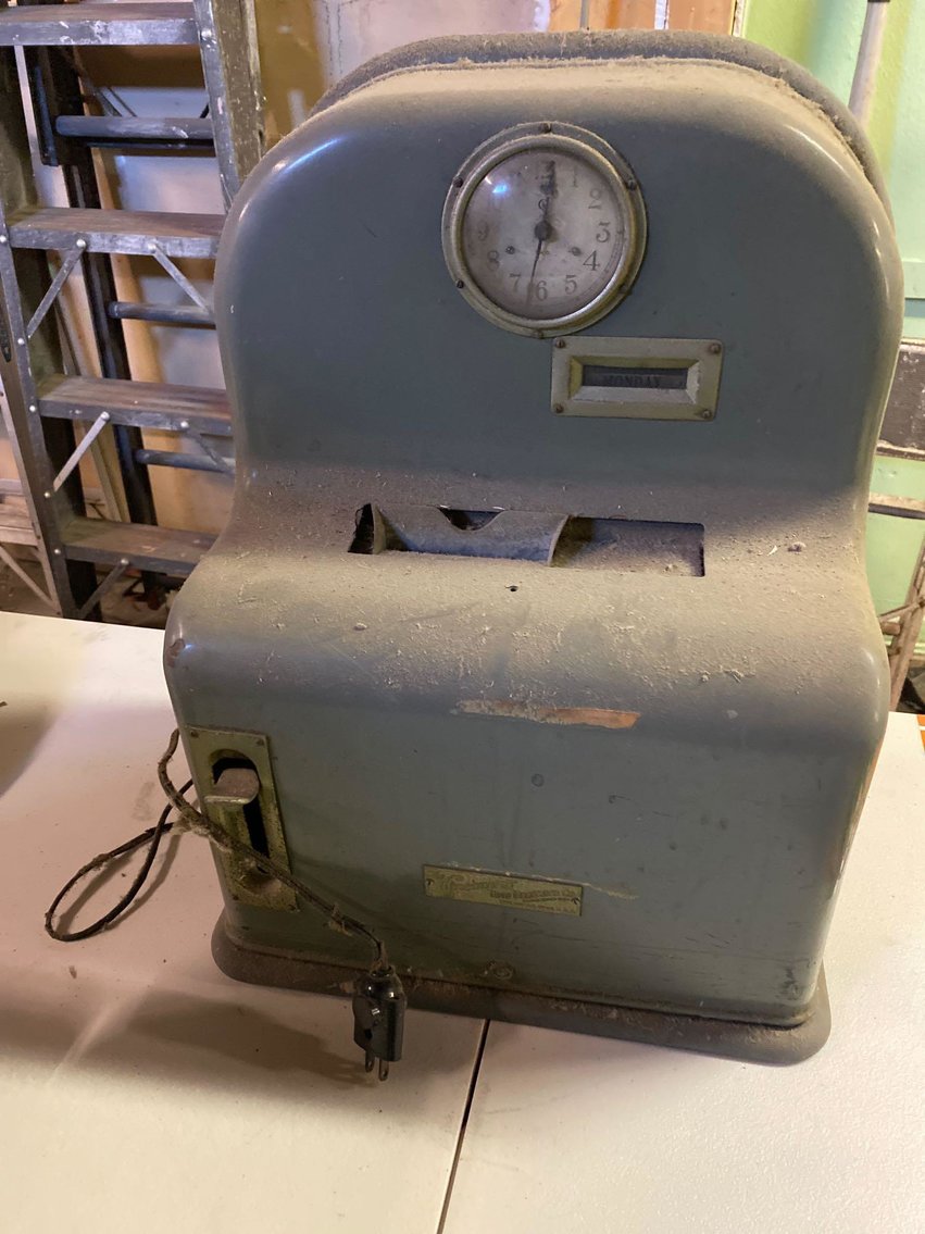 Image for Drapery/Blind Cleaning Equipment and Accessories, Appliances, Tools, Vehicle - Crescent Drapery & Blind Cleaning