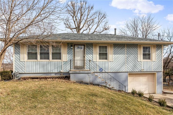 Image for 214 N. 9th St. - Odessa, MO