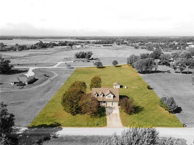 Image for 8869 Woodridge Dr. - Odessa, MO