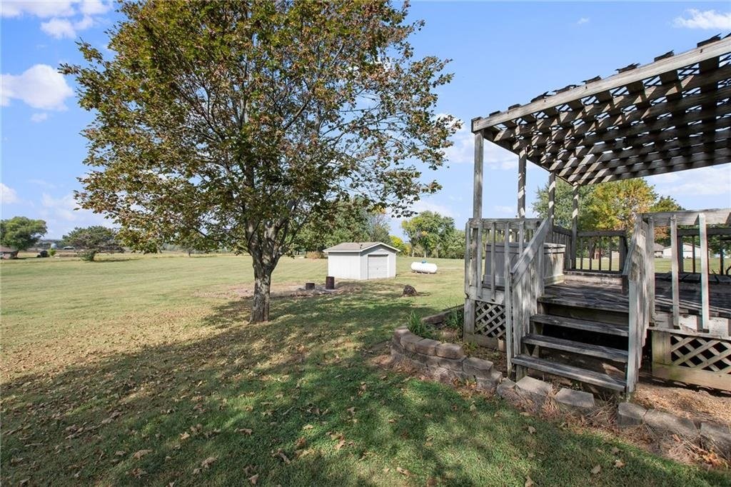 Image for 8869 Woodridge Dr. - Odessa, MO