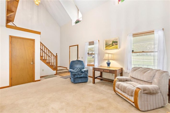 Image for 8869 Woodridge Dr. - Odessa, MO