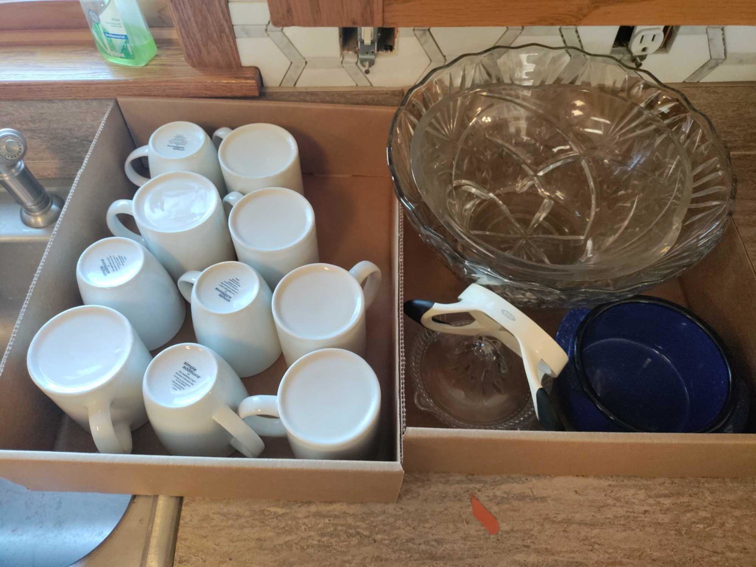 Image for John Deere Mower, Jewelry, Collectibles, Household, Furniture, Decor, Tools, Electronics (CR U)