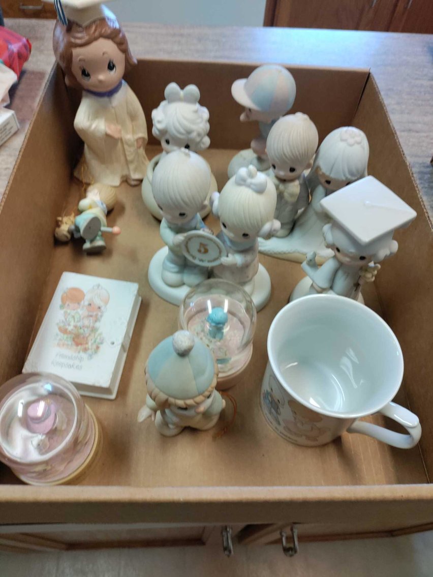 Image for John Deere Mower, Jewelry, Collectibles, Household, Furniture, Decor, Tools, Electronics (CR U)