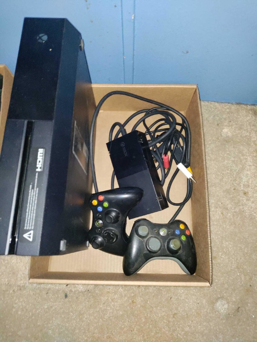 Image for John Deere Mower, Jewelry, Collectibles, Household, Furniture, Decor, Tools, Electronics (CR U)