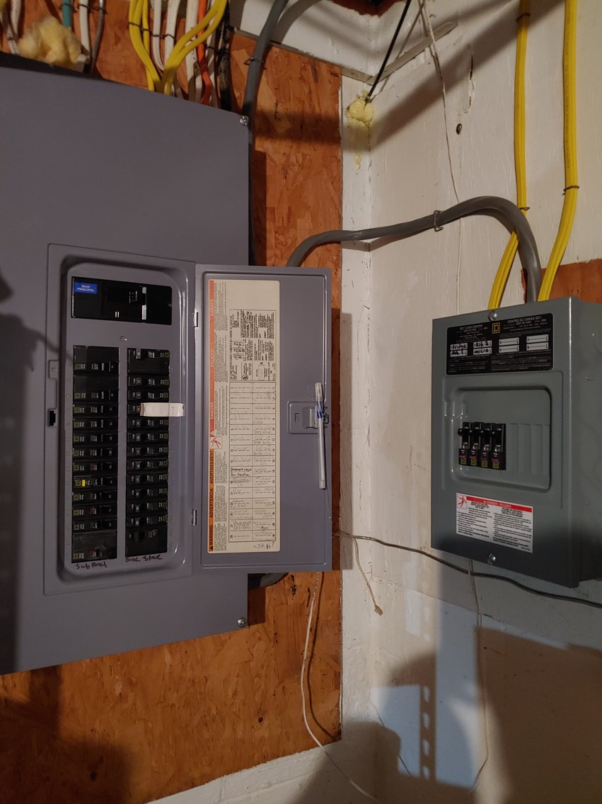 Image for 3 BR, 3 BA BRICK RANCHER W/ IN-LAW SUITE POTENTIAL & DETACHED GARAGE