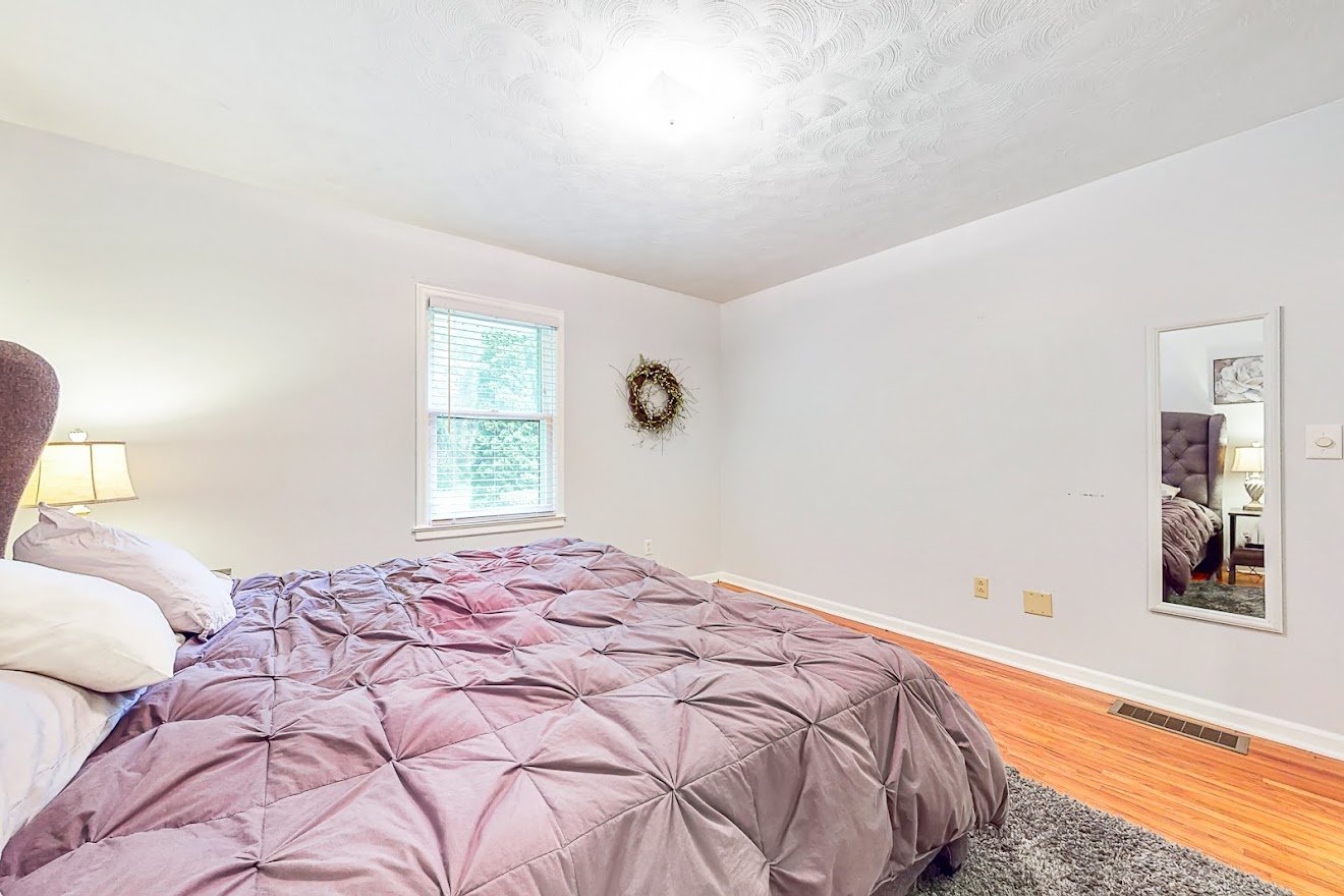 Image for REAL ESTATE  AUCTION! 8212 & 8216 Erie St